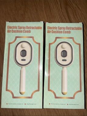 Electric Spray Retractable Air Cushion Comb - Cream
